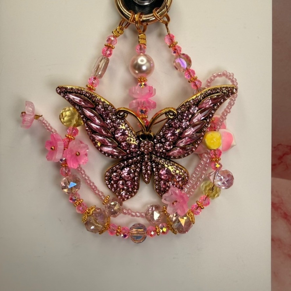 Removable Butterfly Brooch Pink Crystal Beaded Phone Wristlet Charm Premium